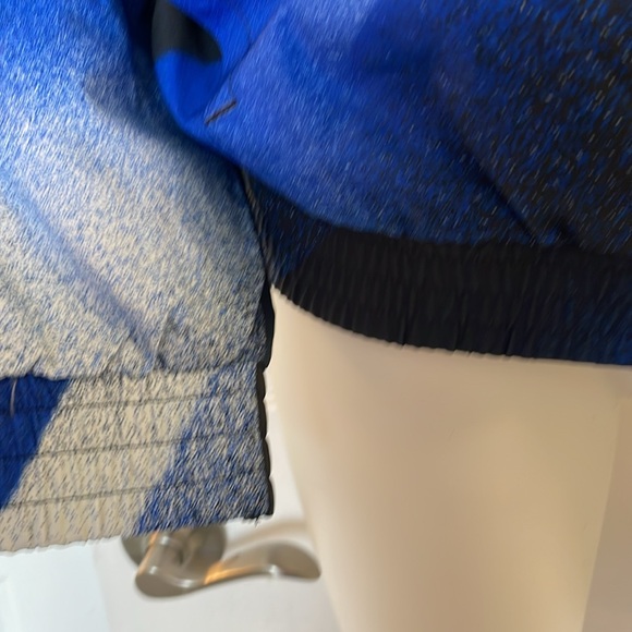 ADIDAS UNLEASH THE CONFIDENCE WOVEN JACKET TRACK TOP ROYAL BLUE & BLACK SIZE XS - Picture 7 of 16